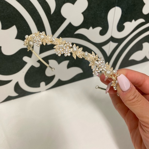 Crystal & pearl headband - Picture 2 of 5